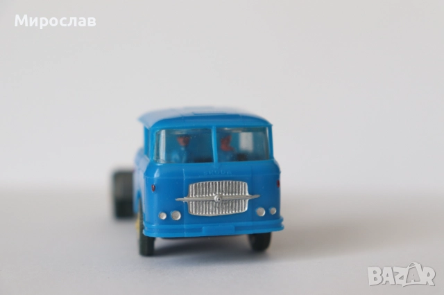 PERMOT PREFO H0 1/87 SKODA MADARA ШКОДА МАДАРА ВЛЕКАЧ КОЛИЧКА КАМИОН МОДЕЛ, снимка 4 - Колекции - 52948169