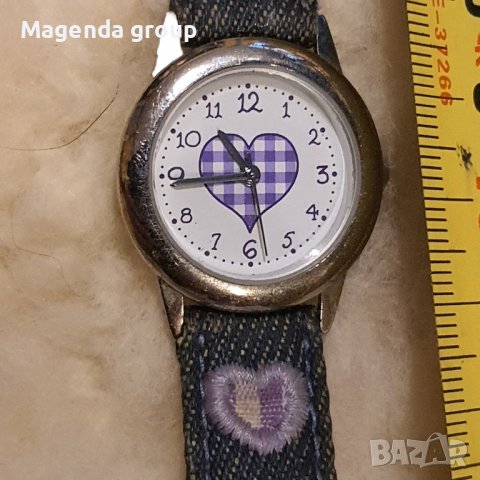 Дамски часовник, снимка 1 - Дамски - 39988941