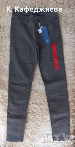 Дамски дънки Sinsay, снимка 4 - Дънки - 39757429