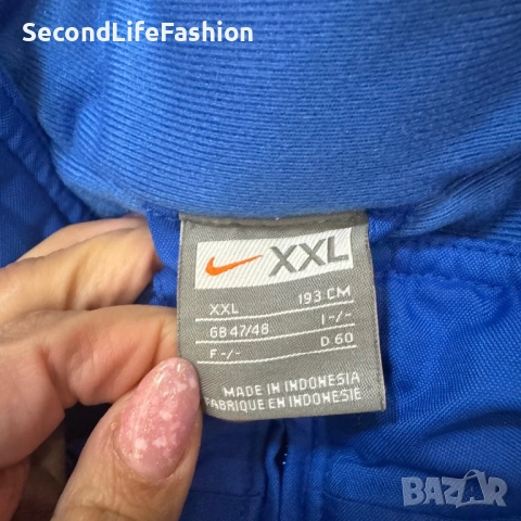 Винтидж яке Nike от 90-те години с голямо лого синьо зимно размер XXL., снимка 2 - Якета - 52287810
