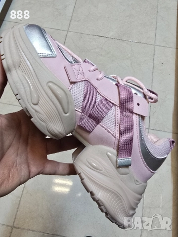 дамски обувки маратонки , снимка 2 - Маратонки - 51101075