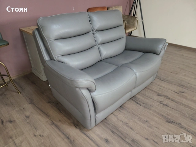 Сив кожен диван двойка La-z-boy, снимка 5 - Дивани и мека мебел - 53716325