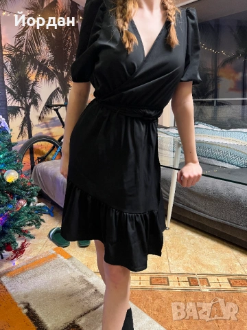 Черна рокля стилна