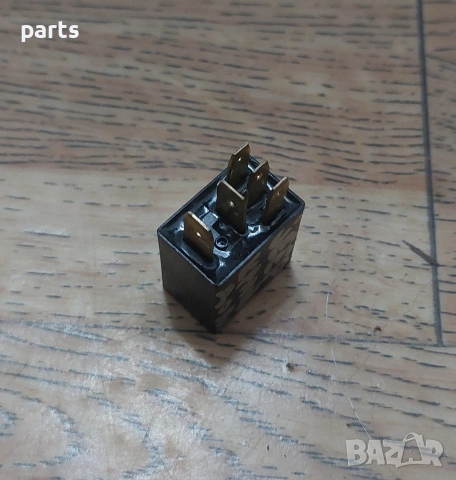 Реле Jeep Чероки N:338 - Крайслер - Додж - 04606418AA - 1683A21A - G8HUA007003, снимка 4 - Части - 53587945