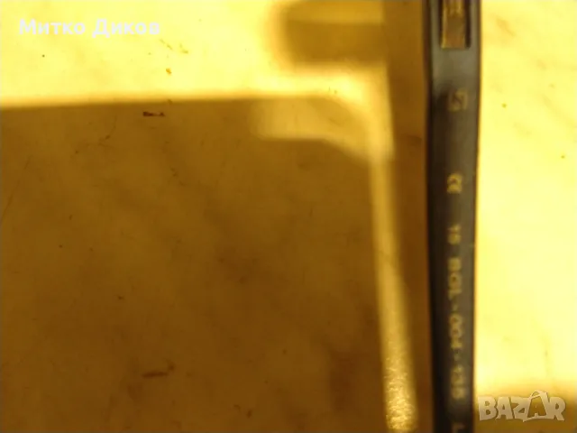 Маркови очила Цайс за рамка с кутия и кърпичка иначе са -1,5 и -0,5астигм., снимка 13 - Слънчеви и диоптрични очила - 48694604