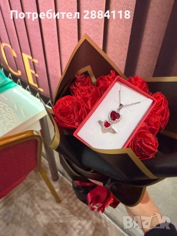 Ръчно изработени рози и колие пръстен + подаръчна кутия , снимка 3 - Колиета, медальони, синджири - 53634662