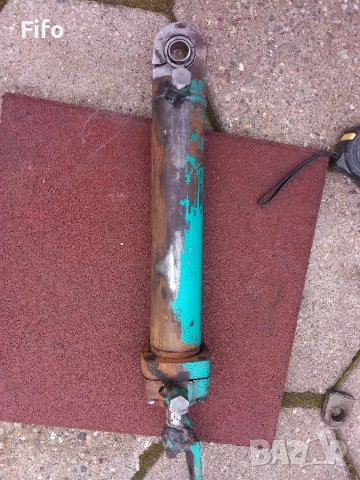 Хидравличен цилиндър за ремонт, снимка 4 - Селскостопанска техника - 52992253