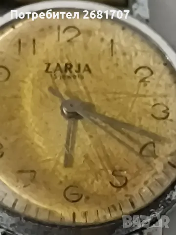 часовник Заря, снимка 3 - Антикварни и старинни предмети - 49521174