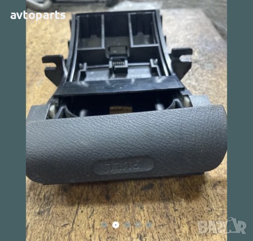 Honda civic 2004година Поставка чаша,пепелник, снимка 3 - Части - 40469750