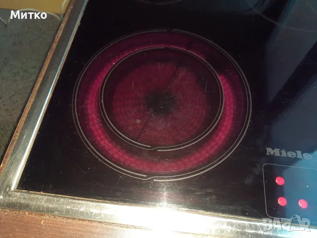 Готварска печка Миеле MIELE H 251 с керамични котлони вградена в Шкаф от МДФ, снимка 16 - Печки, фурни - 56184735