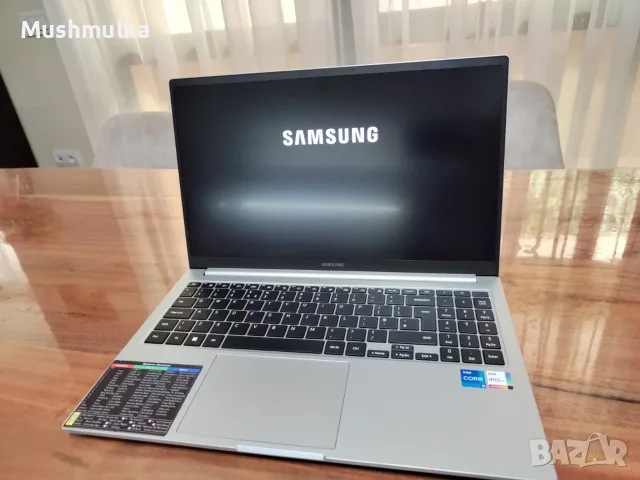 Тънък и мощен Samsung Galaxy Book - модел NP755XDA, снимка 5 - Лаптопи за дома - 55979601