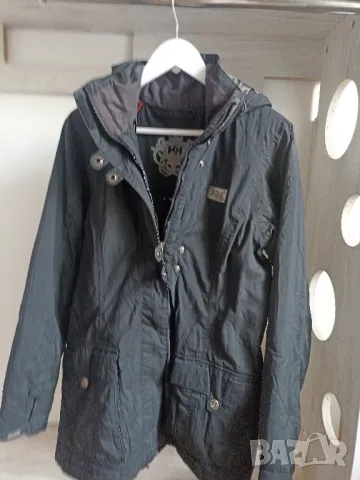 Дамско яке Helly Hansen, снимка 1