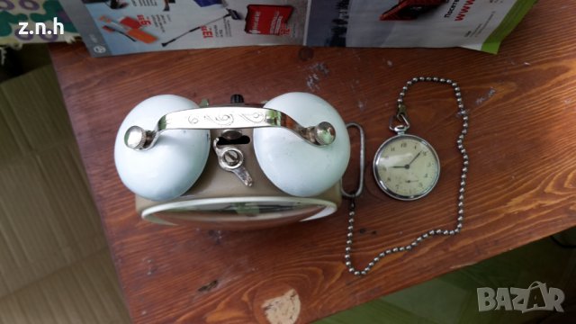  Часовници molniya budilnisi i steni casovnisi, снимка 5 - Колекции - 39029614