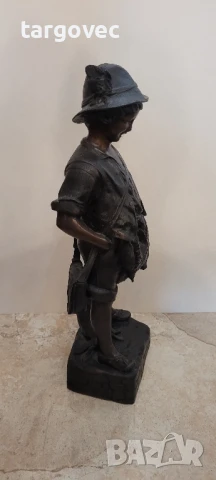 фигура статуя статуетка малкия ловец 2, снимка 4 - Антикварни и старинни предмети - 50963977