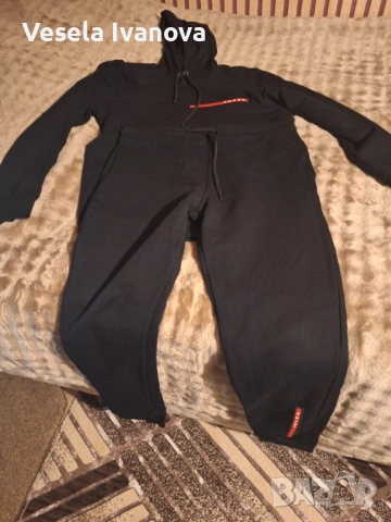 Дамски  екип прада, снимка 3 - Спортни екипи - 52655813