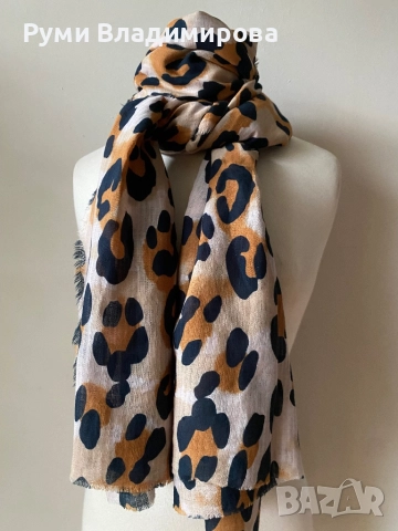 Леопардов шал от 100 % коприна в кафявата гама, снимка 9 - Шалове - 48586386