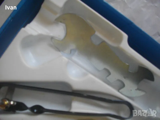 НОВ Немски Професионален к-т Газов Пропан-бутан Поялник Горелки CFH PROFI в метален куфар, снимка 9 - Поялници и запояване - 47276755