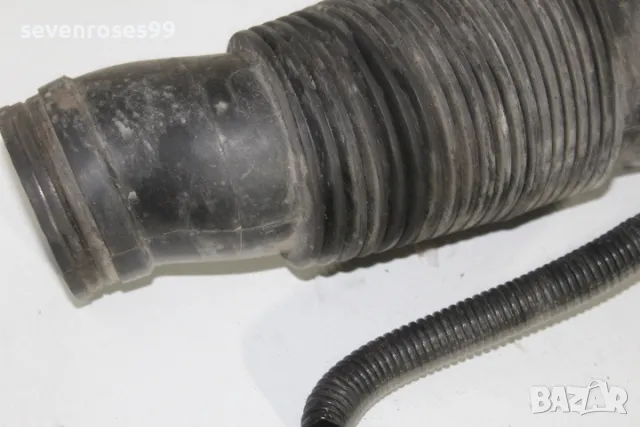 Въздуховод Пежо 307 св комби 2002 1.6i Peugeot 307SW 9635638780A, снимка 3 - Части - 48252918