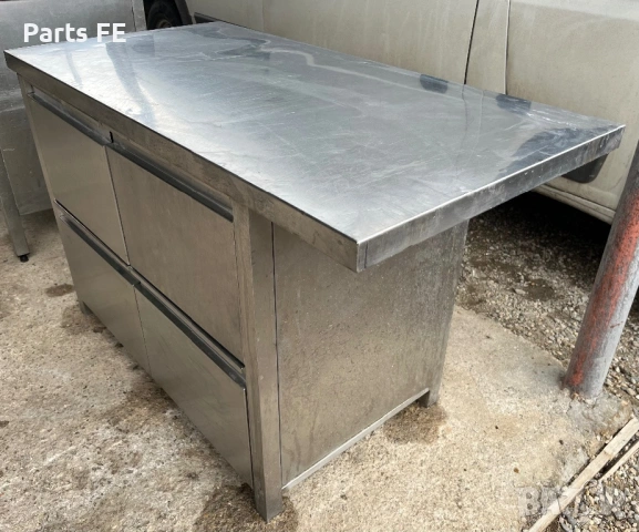 Професионална работна маса с чекмеджета profeaionalna rabotna masa s chekmedjeta, снимка 3 - Обзавеждане на кухня - 53563156