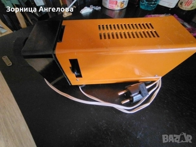 Оригинален работещ съветски диапроектор Ф-75 (Фильмопроектор) , снимка 11 - Антикварни и старинни предмети - 52919483