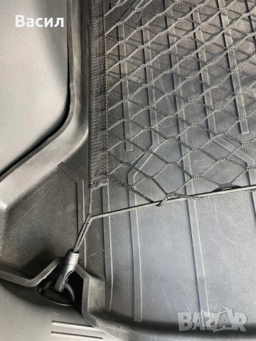 йоник 5 Hyundai IONIQ 5 гумена стелка за багажника оригинална, снимка 11 - Части - 53691462