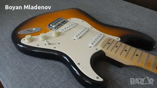 Fender Squier Affinity Strat и Boss GT-1 комплект, снимка 5 - Китари - 56288549