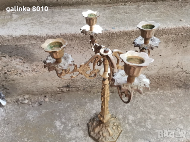 Стар бронзов свещник, снимка 3 - Антикварни и старинни предмети - 51793084