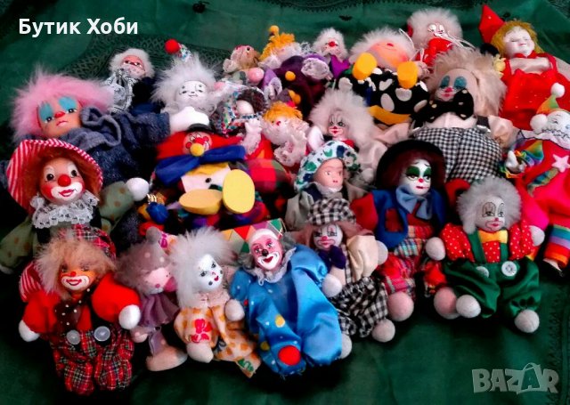 Колекция от кукли- клоуни