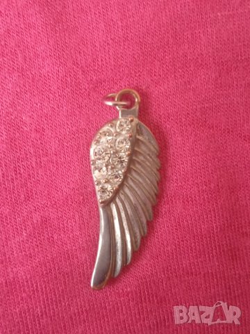 Медальон с Цирконий / Висулка за синджирче, снимка 3 - Колиета, медальони, синджири - 44246247