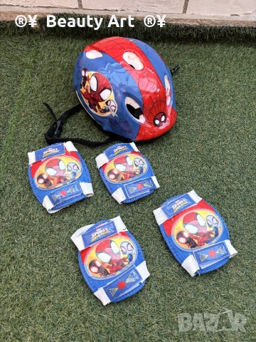 Каска и наколенки/подлакътници Спайдермен