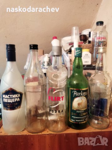 Бутилки, шишета от алкохол празни, снимка 4 - Буркани, бутилки и капачки - 41519096