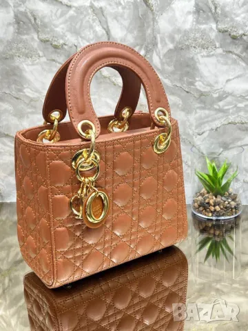 чанти christian dior, снимка 16 - Чанти - 50406707