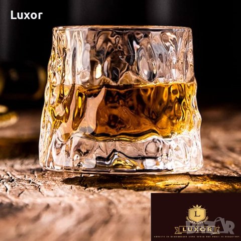 Въртяща се чаша за твърд алкохол Уиски | Whiskey, снимка 2 - Сервизи - 44265037