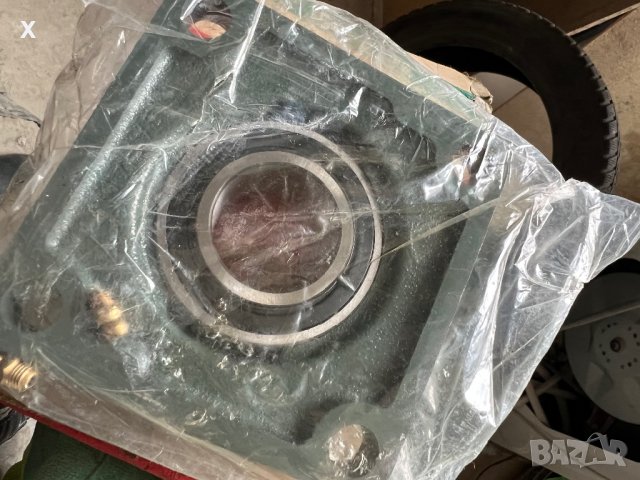 MADE IN JAPAN Модул квадратни фланци с четири болта, лят корпус, адаптер, лят прахов капакu KF207DI, снимка 3 - Части - 39621388