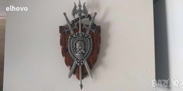 Герб за стена с мечове, снимка 3 - Други ценни предмети - 42200373