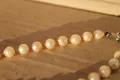 Огърлица с естествени перли и сребърна закопчалка, снимка 6