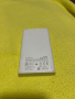 Външна батерия Сони бяла, снимка 1 - Sony - 36487991
