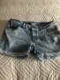 Дамски къси панталони Negative, снимка 1 - Къси панталони и бермуди - 41084130