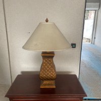 Нощна лампа керамична, снимка 1 - Настолни лампи - 39328023
