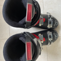 Ски обувки Atomic Hawx Magna R80 Alpine Ski, снимка 2 - Зимни спортове - 44683059