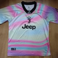 Juventus / ADIDAS - детска футболна тениска на Ювентус, снимка 1 - Детски тениски и потници - 41935116