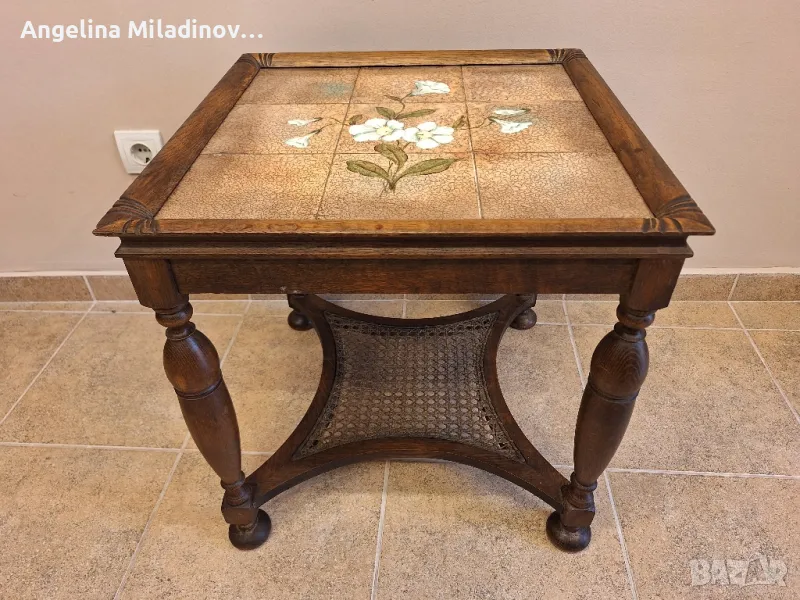 винтидж маса с плочки и ратан , снимка 1