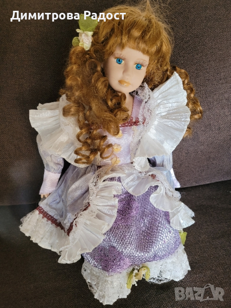 Порцеланова кукла 40см височина! Състояние използвано като ново без забележки! , снимка 1