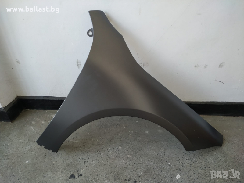 КАЛНИК ДЕСЕН A1188810400 CLA W118, снимка 1