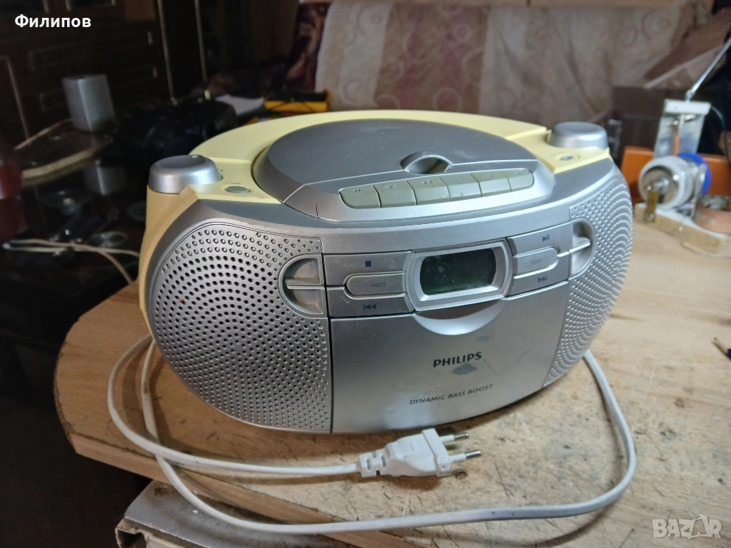philips az1027/12 фм/касетофон/сд, снимка 1