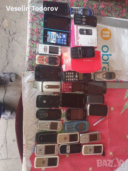 Телефони, снимка 1