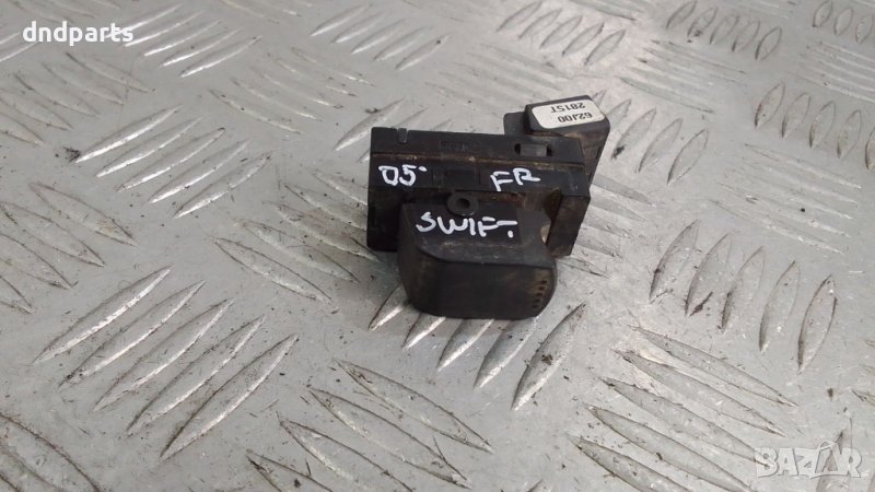 Бутон врата Suzuki Swift 2005г.(предна дясна)	, снимка 1