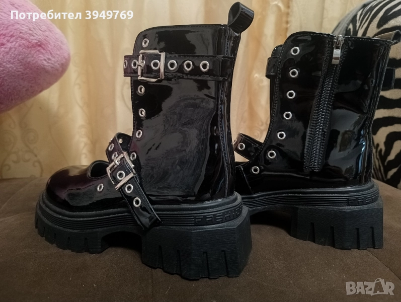 Отворени готик боти, снимка 1
