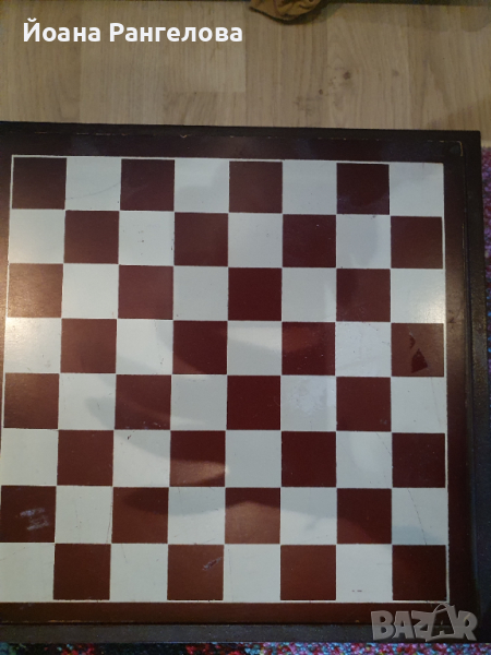 Продавам шах в дървена кутия , снимка 1