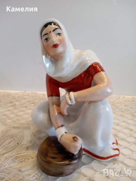 Порцеланова фигура , снимка 1